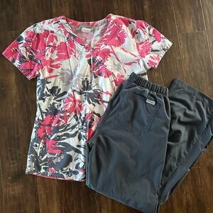 Grey’s Anatomy scrubs. S/M